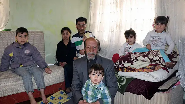 Ayaklarını kaybeden Türkmen yüzbaşı 13 kişilik ailesiyle Kayseri'ye sığındı