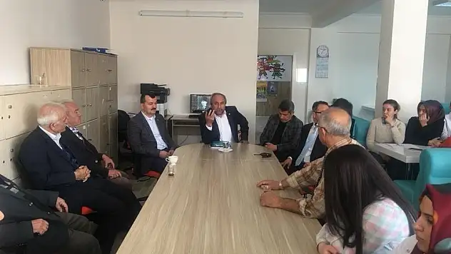 Aydın Kalkan, &quotMüdürleri kaloriferciye benzeten anlayışı kabul etmiyoruz&quot