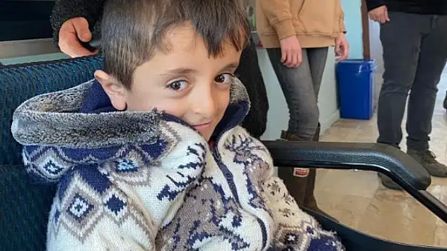 Aziz Efe'ye umut olan akülü araba