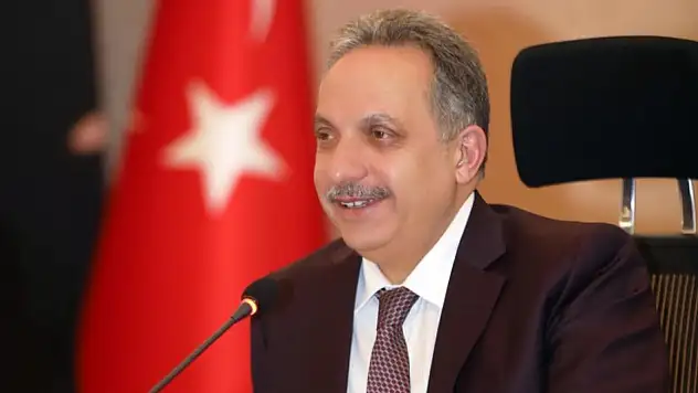 'Babalık, fedakârlığın ve birleştirmenin en güzel timsalidir'