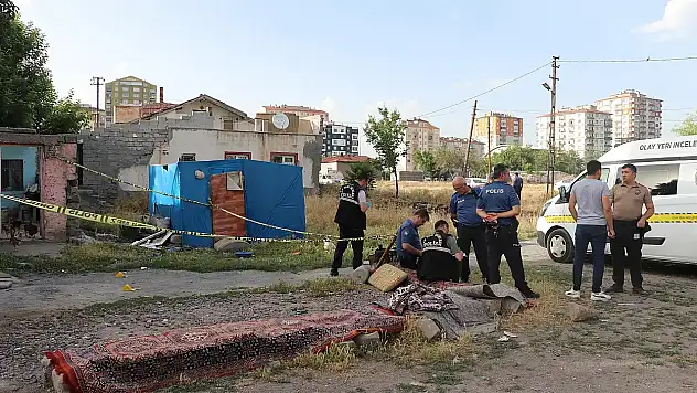Babayı öldürmüştü! Oğluna saldırı davasından beraat etti
