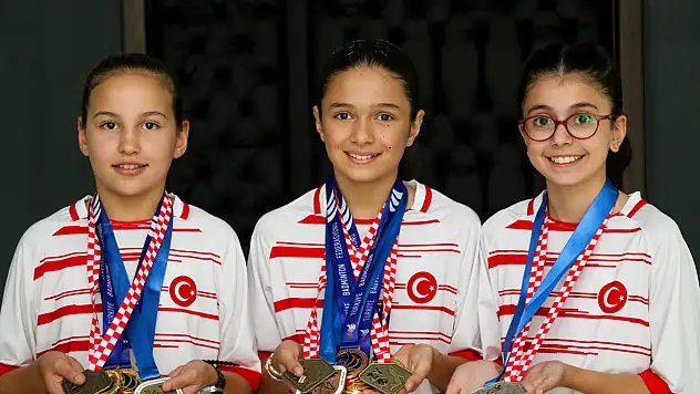 Badminton milli takımı gururumuz oldu