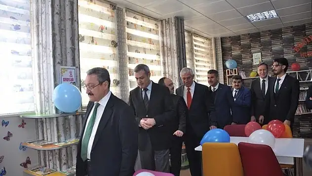 Bağışlarla Oluşturulan Kütüphane Hizmete Açıldı