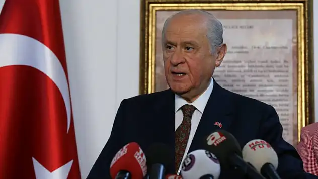 Bahçeli: &quotAfrin ve Münbiç çayla şeker gibidir&quot