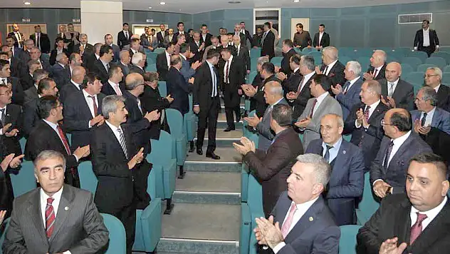 Bahçeli, &quotAKP içinde 89 milletvekilinin FETÖ'cü...&quot