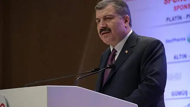 Bakan açıkladı: Türkiye`de koronadan ilk ölüm