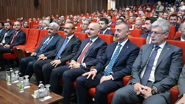 Bakan'dan Kayseri Lojistik Köy açıklaması...