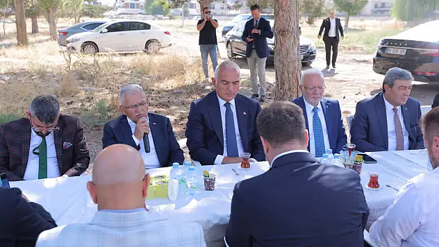 Bakan Ersoy'dan Kayseri'de başsağlığı ziyareti