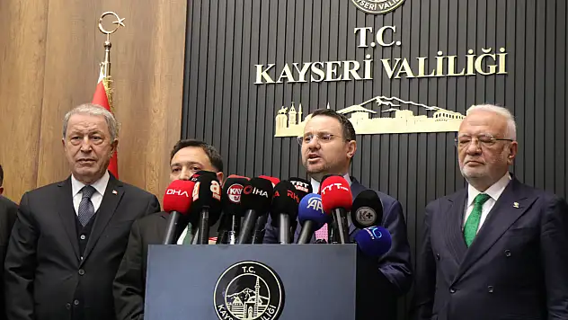 Bakan Gürlek'ten Kayseri'de 'demir yumruk' mesajı: 'Ucu nereye dokunursa dokunsun!'