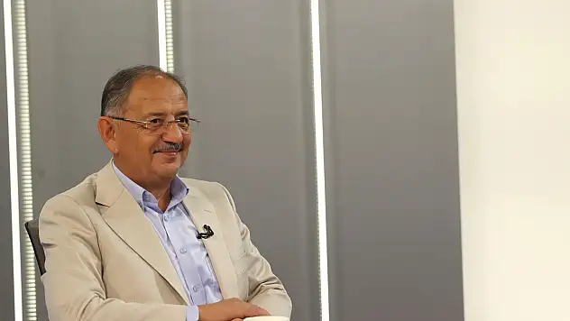 Bakan Özhaseki: 1.5 milyon riskli konut var!