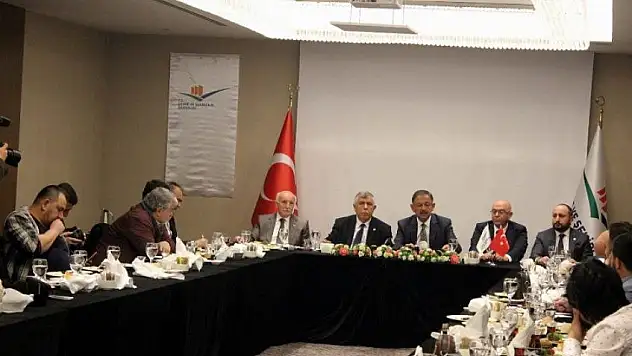 &quotÖnemli olan Sayın Cumhurbaşkanımızın görüşleridir&quot