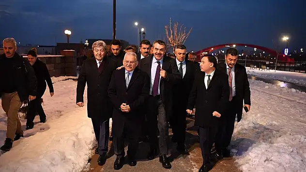 Bakan Tekin'den Kayseri'ye övgü