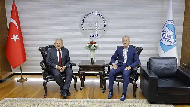 Bakan Uraloğlu'ndan Kayseri mesajı: Uyumlu çalışmanın en güzel örneği