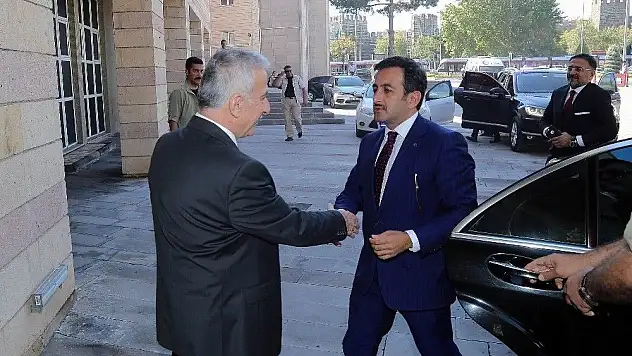 Bakan Yardımcısı Aksu: Özet sektör mantığıyla liyakata dayalı çalışma yürüteceğiz