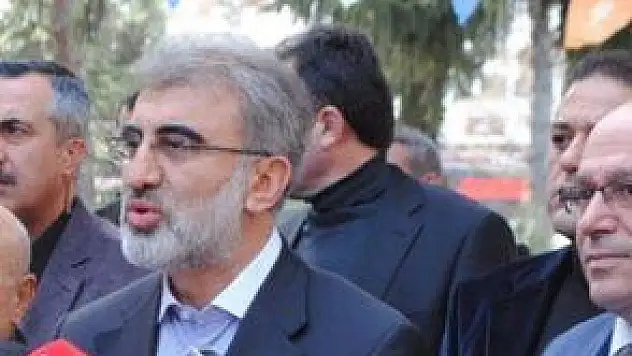 BAKAN YILDIZ: 'HAM PETROL FİYATLARINDA KIRILMALAR OLABİLİR' 