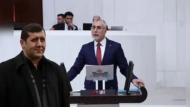 Bakanın paylaşımı Baki Ersoy'u hatırlattı!