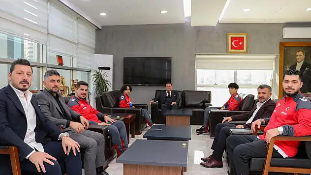 Balkan şampiyonları Kabakcı'yı ziyaret etti