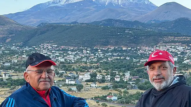 Başkan açıkladı! Kayseri'ye sezonun ilk karı yağdı