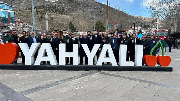 Başkan adayı, seçilirse belediye duvarına bakın ne yazdıracak