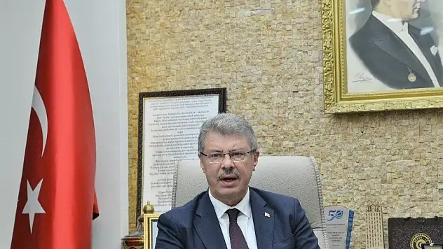 Başkan Akay: 'En büyük tehlike üretimsizliktir'
