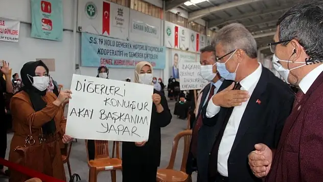 Başkan Akay: 'Kayseri Şeker niye batsın? Kayseri Şeker şu anda Türkiye'nin en güçlü kuruluşlarından bir tanesi'
