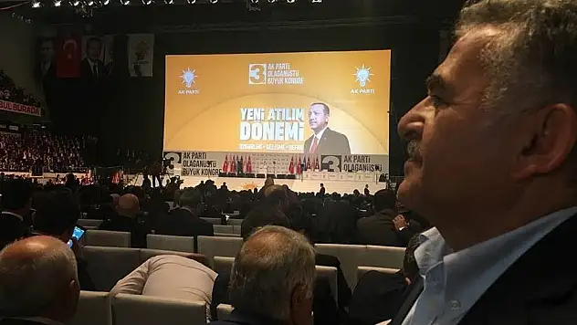 Başkan Büyükkılıç AK Parti 3. Olağanüstü Büyük Kongresi'ne katıldı