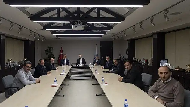 Başkan Büyükkılıç: 'Bu günlerde en önemli proje, 'Evde Kal Projesi' '
