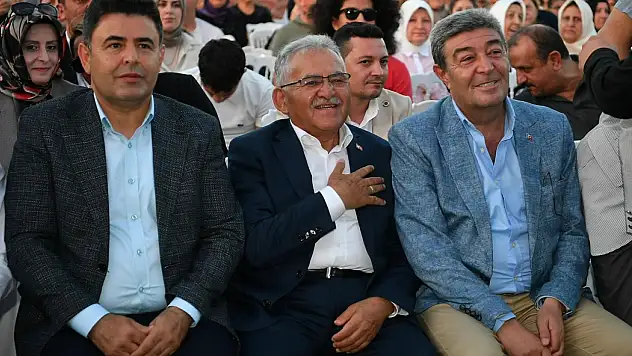 Başkan Büyükkılıç: Etle tırnak gibiyiz