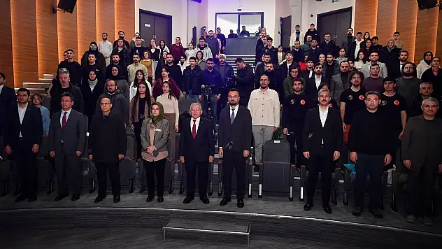 Başkan Büyükkılıç gençlerle buluştu