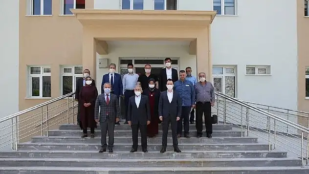 Başkan Büyükkılıç, ilçelerdeki vatandaşları kurallar konusunda uyardı