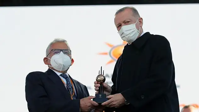 Başkan Büyükkılıç ile 3 yılın özeti proje, hizmet ve başarı