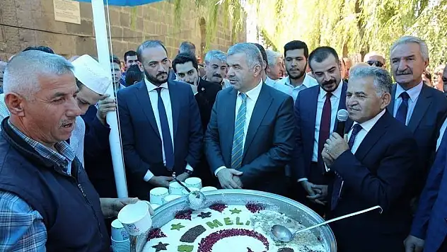 Başkan Büyükkılıç ile Çelik Filintanın Konağı ile Bozatlı Paşa Narlı Mescidinde İncelemelerde Bulundu
