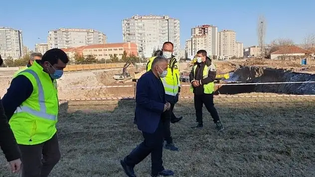 Başkan Büyükkılıç'ın pazar mesaisi