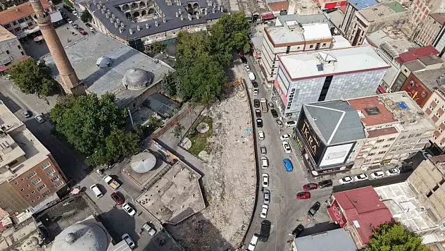 Kayseri'de Selçuklu Medresesi'nin 800 yıllık sırrı gün yüzüne çıkıyor