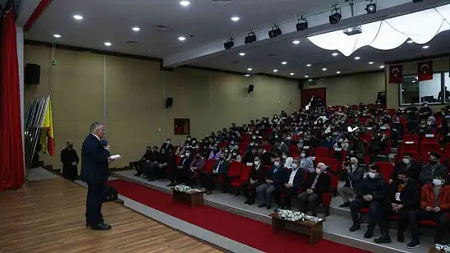 Büyükkılıç, söz vermeye devam ediyor...