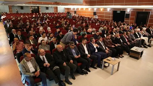 Başkan Büyükkılıç, "Kültür, sanat ve edebiyata çok önem veriyoruz"