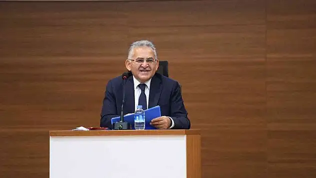 Büyükkılıç, muhtar toplantılarını Melikgazi ile bitirdi