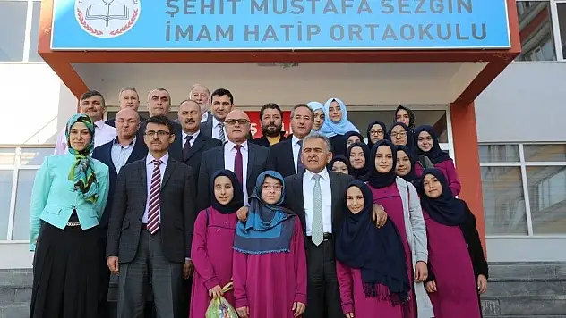 Başkan Büyükkılıç öğrencilerle buluştu