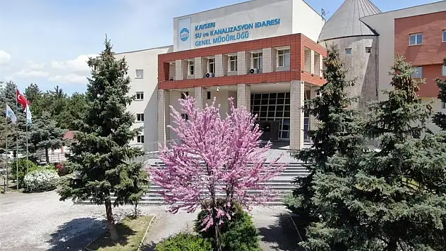 Başkan Büyükkılıç'tan su faturalarına yüzde 50 indirim