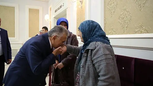 Başkan Büyükkılıç'tan Anneler Günü Mesajı