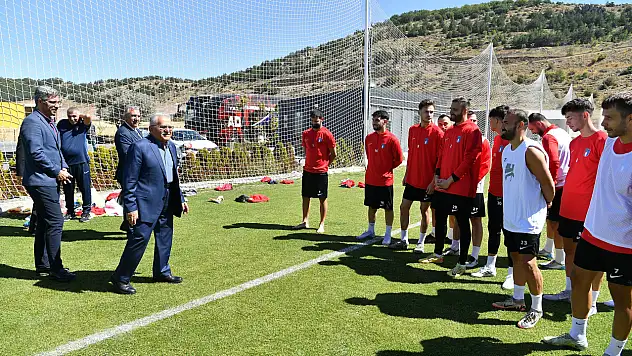 Başkan Büyükkılıç'tan Erciyes'e moral ziyareti