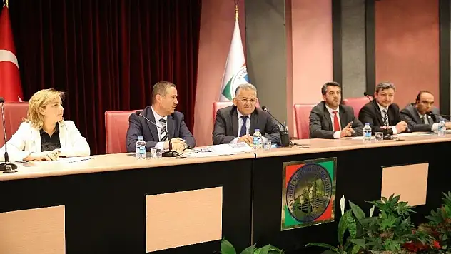 Başkan Büyükkılıç'tan ihaleye davet