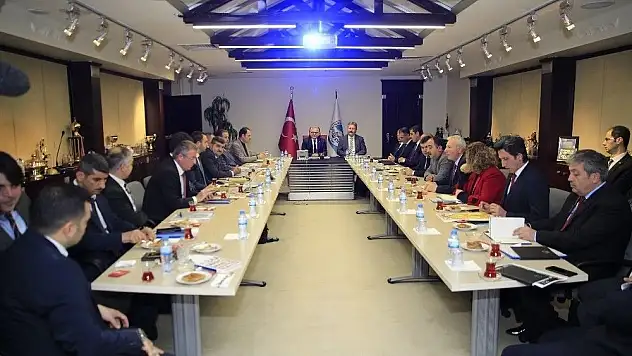 Başkan Büyükkılıç:'Tek belediye anlayışı ile çalışıyoruz'