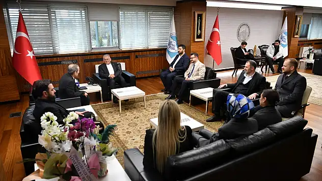 Başkan Büyükkılıç, Türkiye Wushu Kung Fu Federasyonu heyetini ağırladı