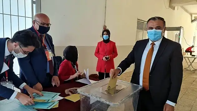 Başkan Cabbar: Çopuroğlu başkanımızla yola devam