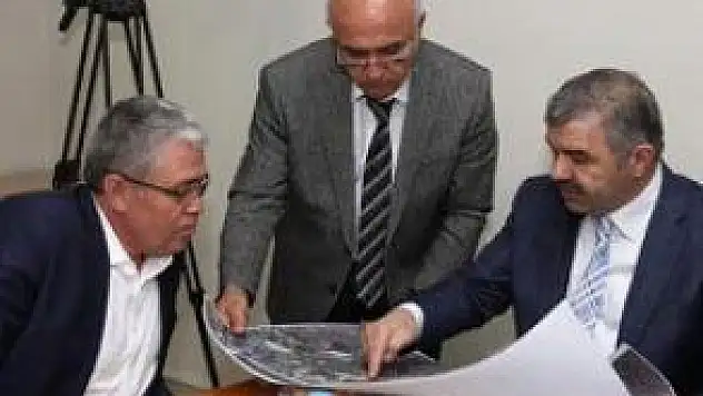BAŞKAN ÇELİK : &quotHER ALANDA KALİTEYİ YÜKSELTECEĞİZ&quot
