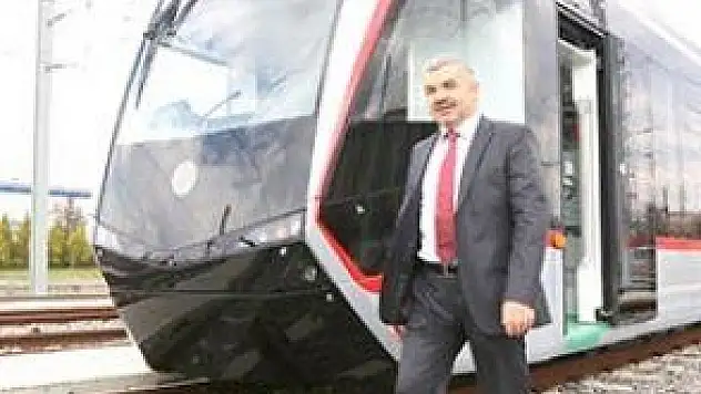 BAŞKAN ÇELİK: &quotRAYLI SİSTEM FİLOMUZ BÜYÜYOR&quot