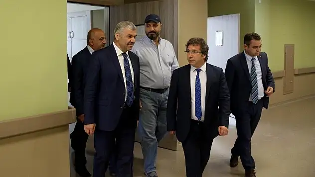Başkan Çelik Şehir Hastanesini  ziyaret etti
