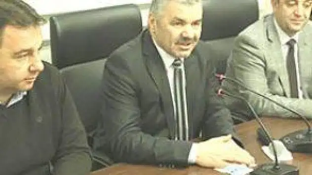 BAŞKAN ÇELİK:&quotŞEHRİ DİKEY DEĞİL YATAY BÜYÜTECEĞİZ&quot