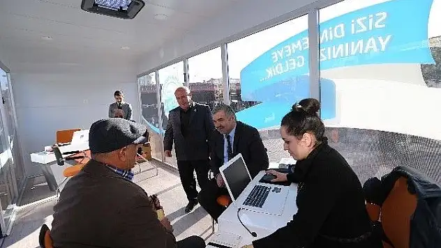 Başkan Çelik vatandaşları dinledi